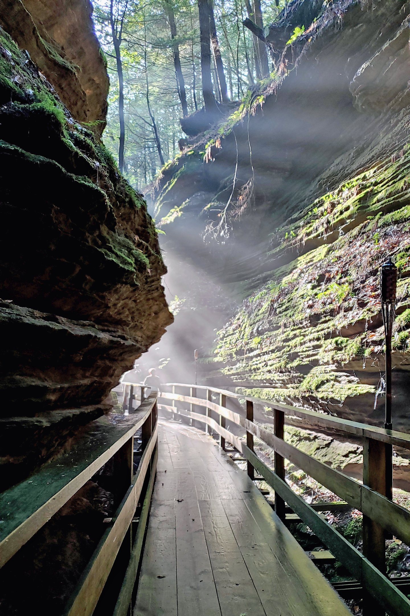 Wisconsin - Wisconsin Dells - Canyon Sun Rays